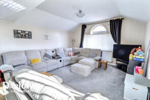 3, Birchwood Gardens, Caerphilly CF83 8UD