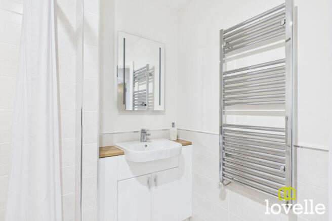 1 bed Flat for sale Image 4