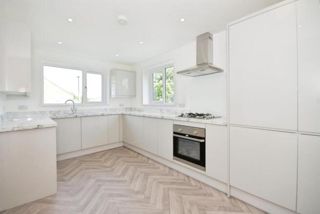 3 bed Detached for sale Image 5