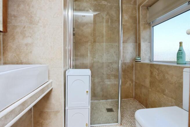 3 bed Semi-Detached for sale Image 12