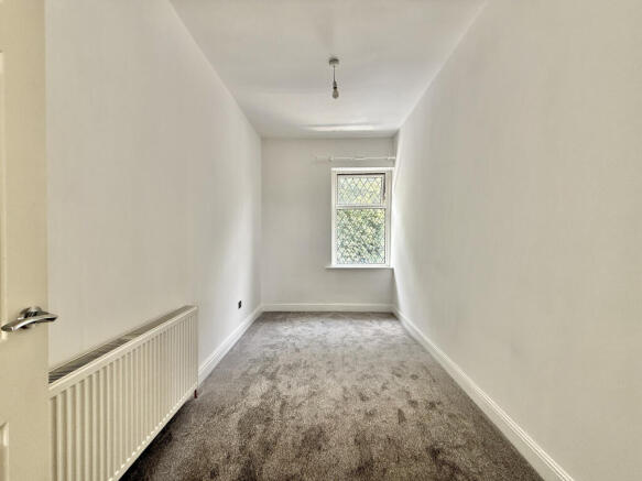 3 bed Terraced to rent Image 7