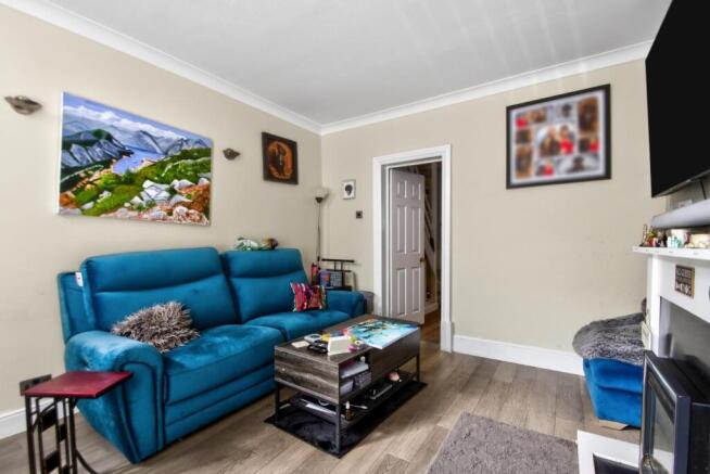 3 bed Terraced for sale Image 8