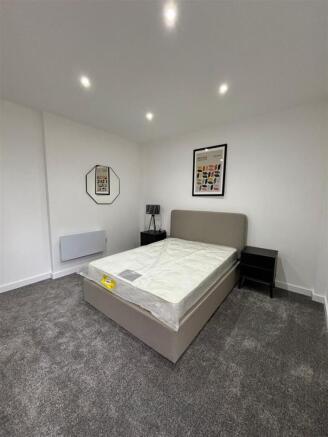 1 bed Apartment to rent Image 7