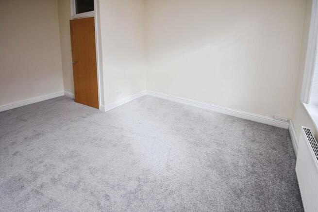 2 bed Apartment for sale Image 7