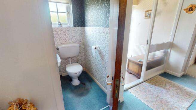 2-Manor-House-Close-