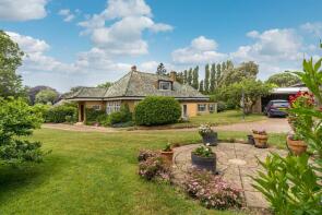 Greenacre, Southdown Road, Freshwater PO40 9UA