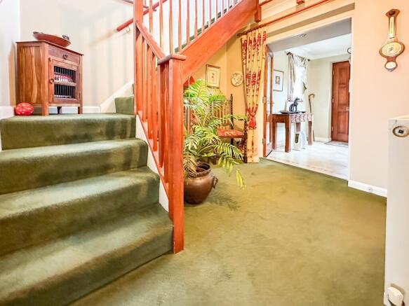 3 bed Detached for sale Image 8