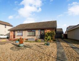 12, Yetholm Park, Dunfermline KY12 7XR