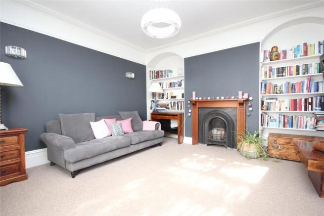 02 Living Room