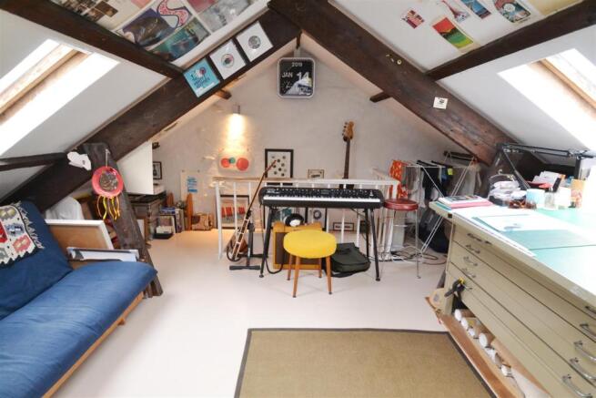 LOFT AREA