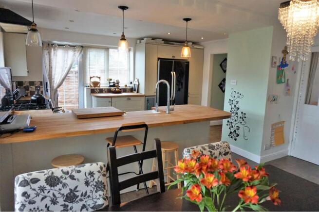 Kitchen / Diner
