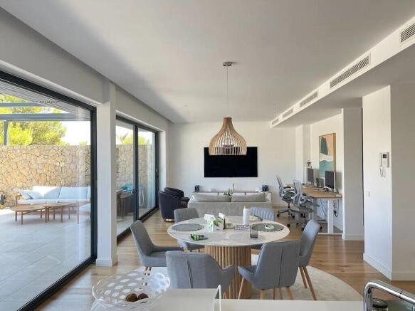 1447875166