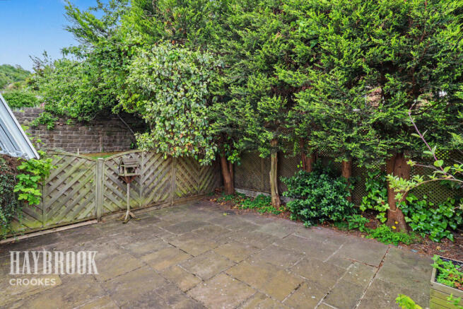 3 bed Semi-Detached for sale Image 12