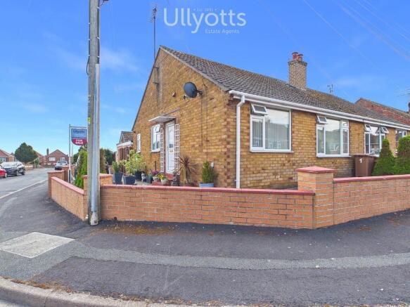 2 bed Semi-Detached Bungalow for sale in bridlington