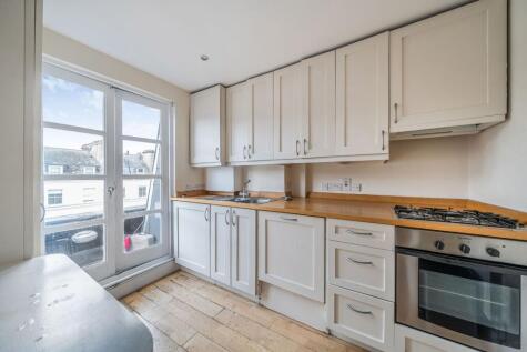 Warrington Crescent, Little Venice, London, W9