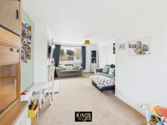 3 bed Terraced for sale Image 5