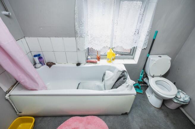 2 bed Terraced for sale Image 11