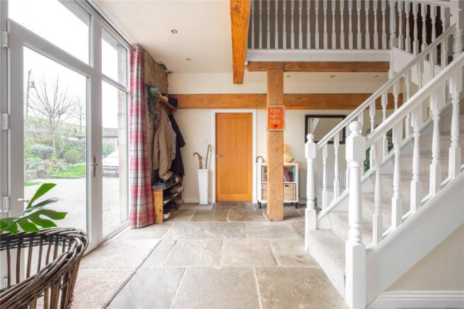 9 bed Semi-Detached for sale Image 5