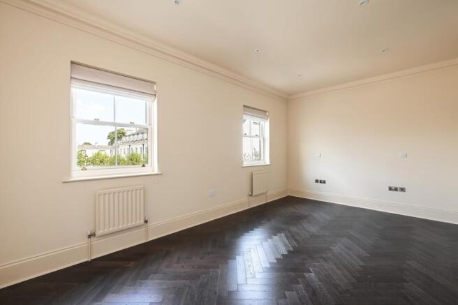 5 bed House to rent Image 7