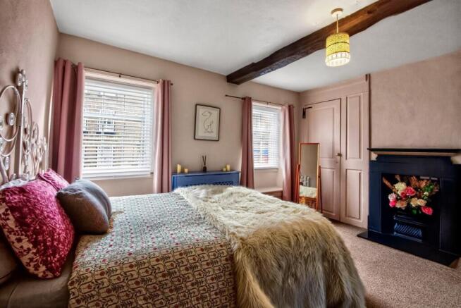 2 bed House for sale Image 6