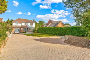 8, The Moorlands, Coalville LE67 8GA