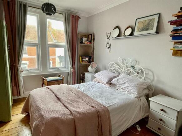 Bedroom.,,.jpg