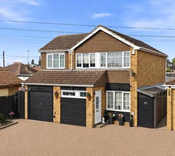 Harold Gardens, Wickford, Essex, SS11