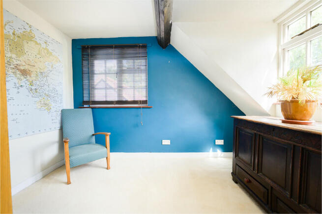 Oaklands Cottage-...