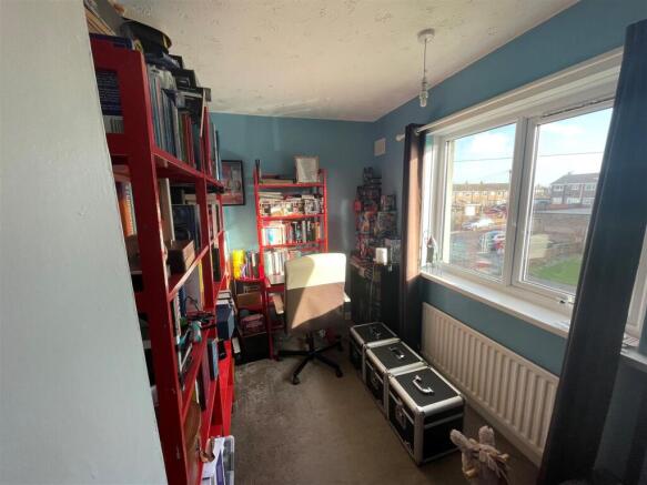 Bedroom 3.jpg