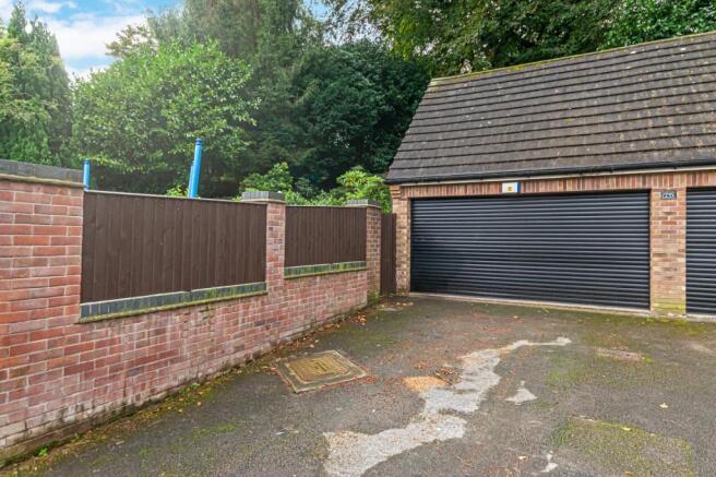 Double Garage and Pa