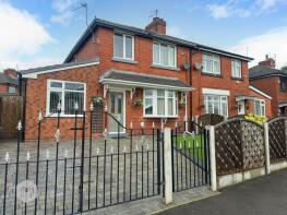 108, Moorside Avenue, Farnworth, Bolton BL4 9PY