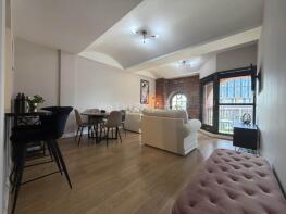 Flat 413, Castle Quay, Chester Road, Manchester M15 4NT