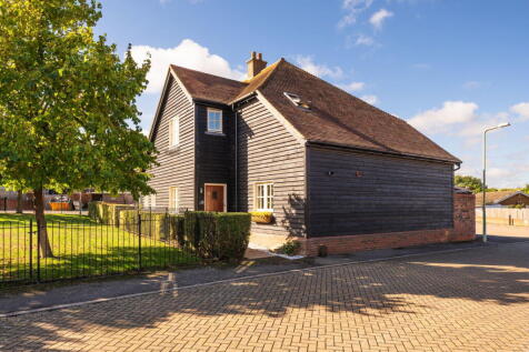 Gardners Close, Ash, Canterbury, CT3 2AG