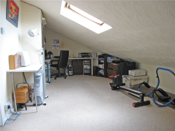Photo 9