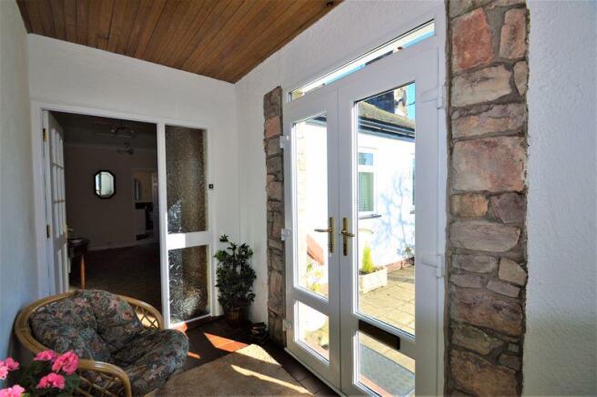 PORCH/ SUNROOM
