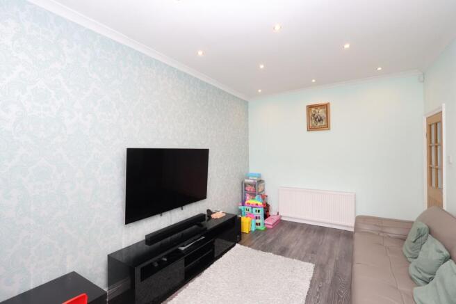 Grange Avenue, Stretford, M32 photo 4