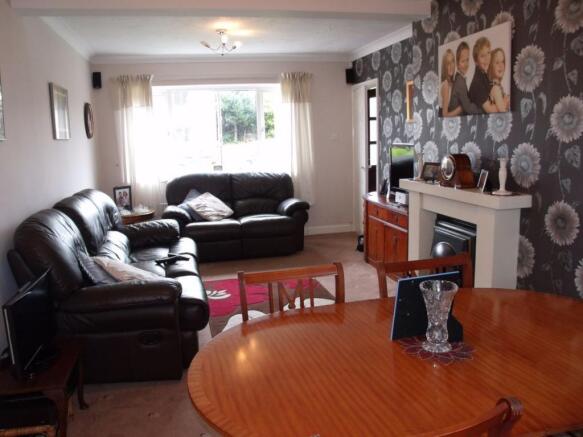 Lounge Picture 2