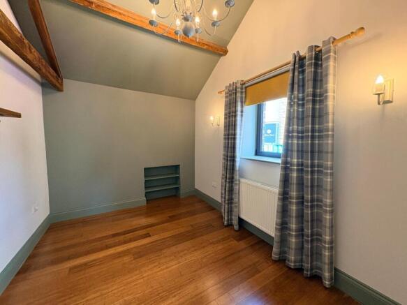 2 bed Flat to rent Image 8