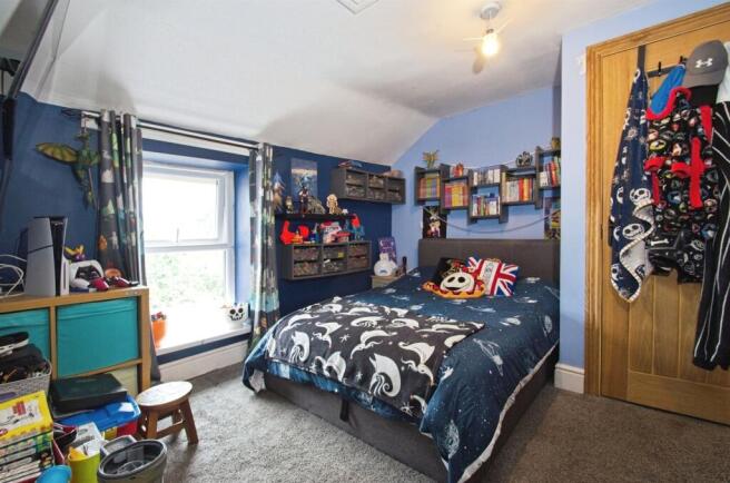 Photo 12