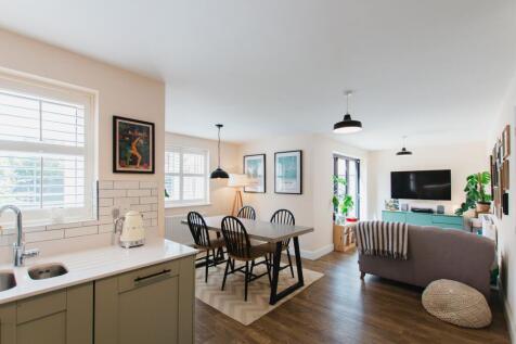 Callow Drive, Bloxham, OX15