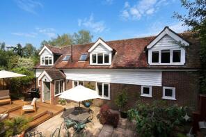 4 The Old Stables, Oaklands Manor, Oaklands Lane, Battle TN33 0GR