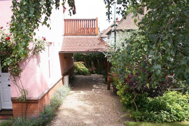 Driveway.jpg