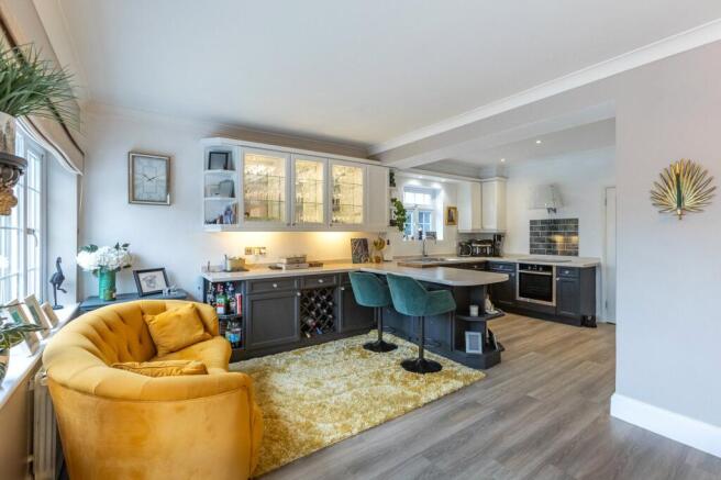 Kitchen/Dining Room