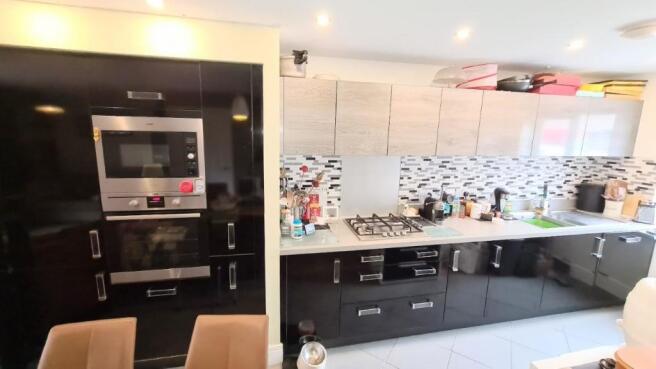 Full Kitchen.jpg