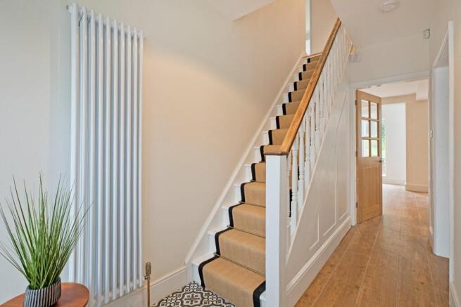 4 bed Semi-Detached for sale Image 6