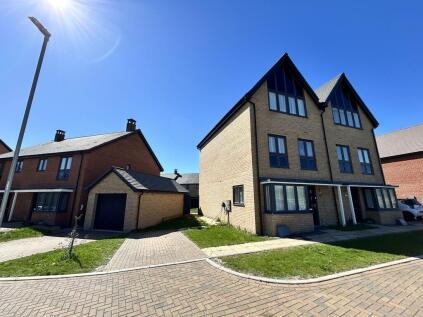 Decima Gardens, Houghton Regis