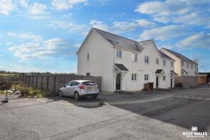 17, Leven Close, Hook, Haverfordwest SA62 4LF