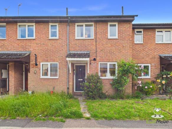 EweMove Estate Agents Basingstoke - Brookvale Clos