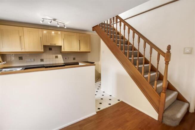 3 bed Semi-Detached for sale Image 7