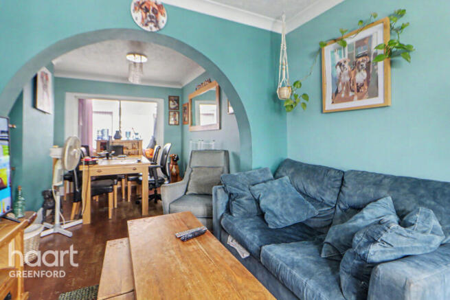 Allenby Close, Greenford photo 4